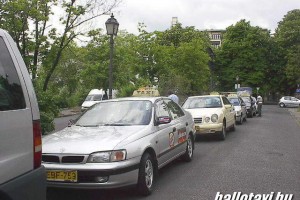 taxi2000_szemle 054.JPG